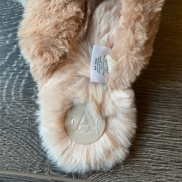 Anthropologie Lexi sandal-style faux fur slipper - Picture 4 of 6